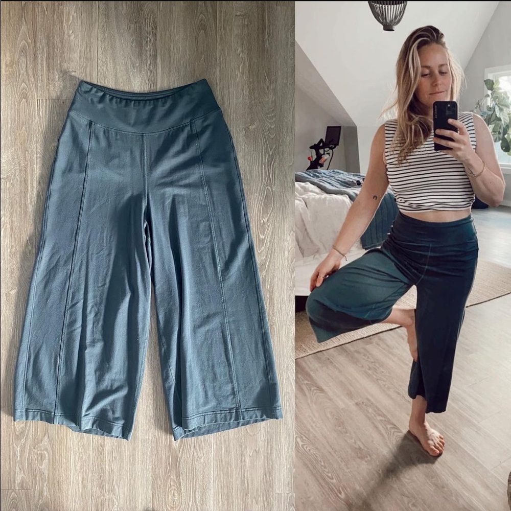Lululemon crop wide leg